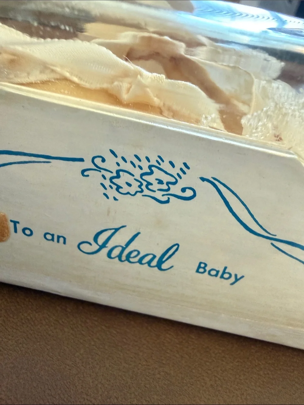 NWT Vintage 1960’s Mrs. Days Ideal Nany Shoe Co. Crib Shoes, size 0, baby/doll